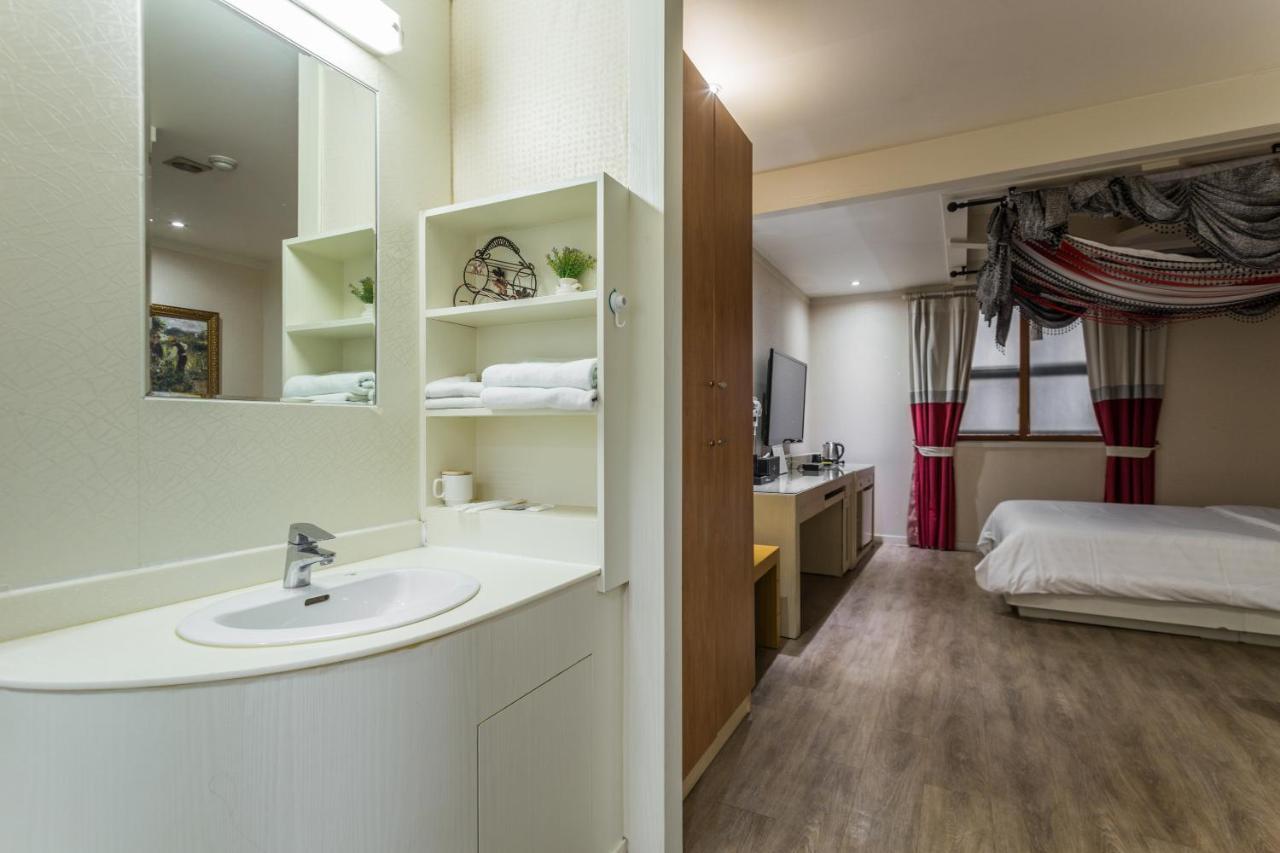 Hotel Airport 3*